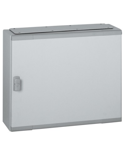 Шкаф распределительный Legrand 020182 в Нижнем Тагиле Щиты электрические Pintop.ru