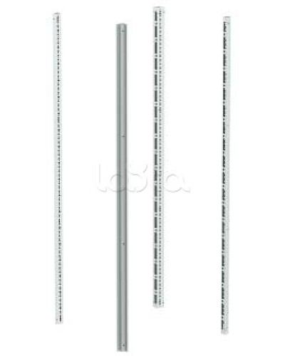 Стойки вертикальные 1800 мм, без доп. креплений (4 шт/уп) DKC R5KMN18 в Нижнем Тагиле Аксессуары для стоек и шкафов Pintop.ru