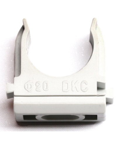Держатель с защелкой, д.50 мм DKC 51050 в Нижнем Тагиле Держатели, клипсы, скобы Pintop.ru