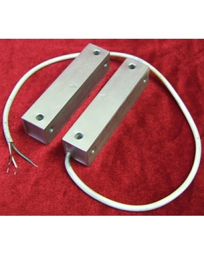 Извещатель охранный магнитоконтактный Магнито-Контакт ИО 102-26 исп.251 (металлорукав из нержавеющей стали) в Нижнем Тагиле Извещатели охранные Pintop.ru